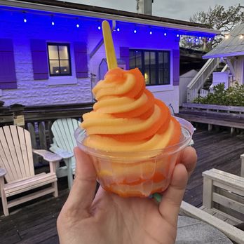 Dips Ice Cream & Candy